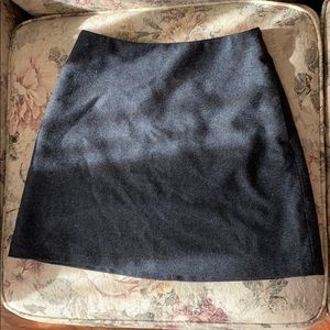 BNWOT aritzia wilfred wool skirt